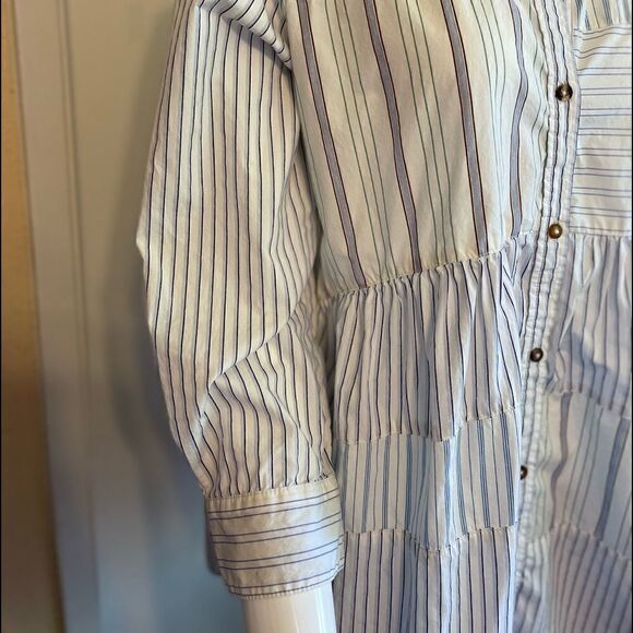 HOLDING HORSES ANTHROPOLOGIE Striped Buttons Down 3/4 Sleeves Top.Size S - Picture 6 of 15